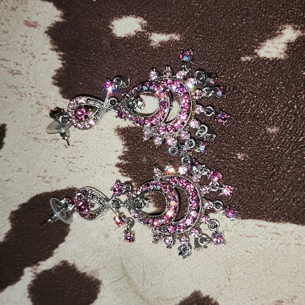 Pink dangle earrings